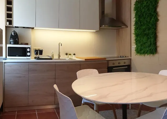 Vivenda Oliveira - Local 度假居 *