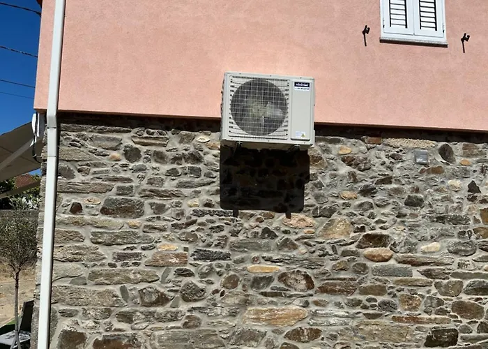 Vivenda Oliveira - Local * Lamego